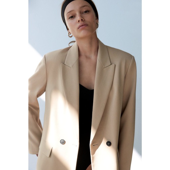 ZARA Oversized Double Breasted Blazer Womens Small Tan Long Sleeve Peaked Lapel - Picture 2 of 16